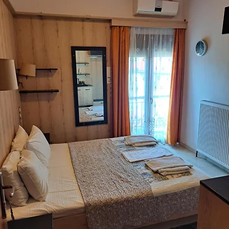 Zozas Rooms Kalambaka Exterior photo